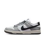 Nike Dunk Low "Light Smoke Grey" (W)